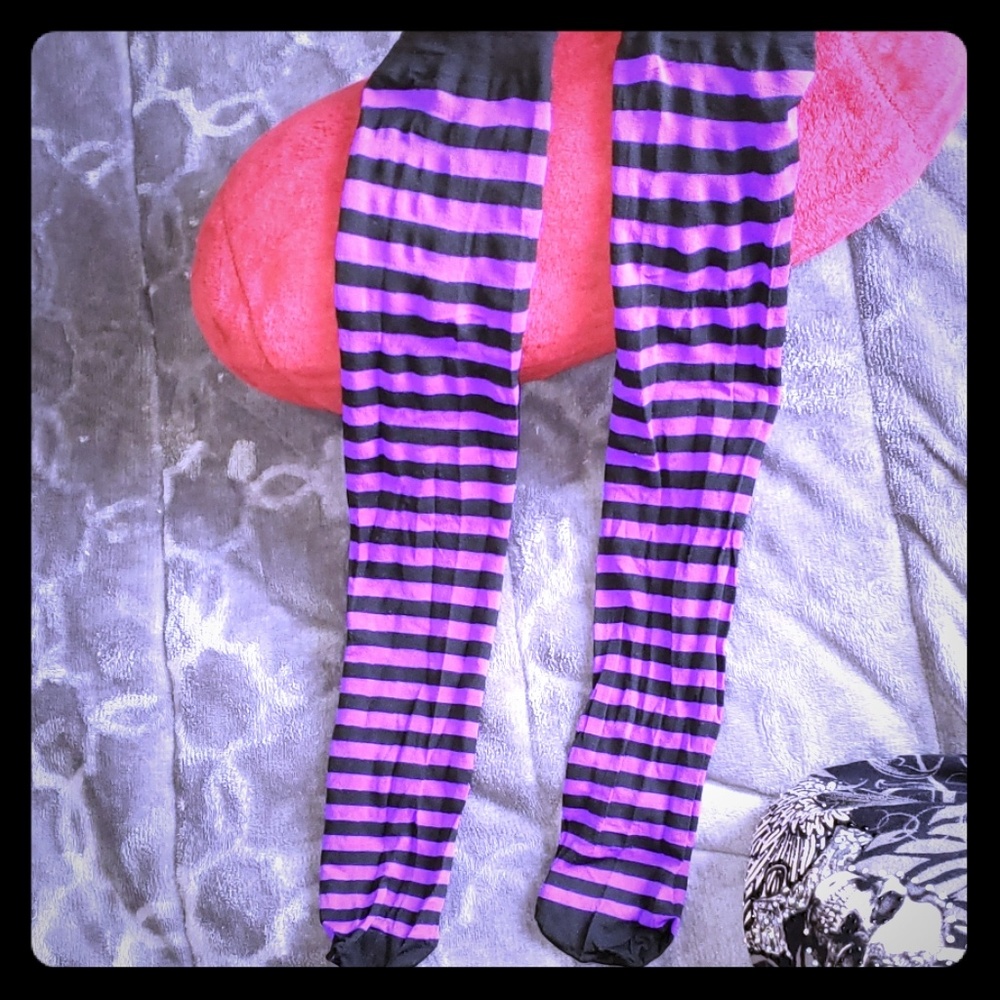Stripe Stockings [over the knee]